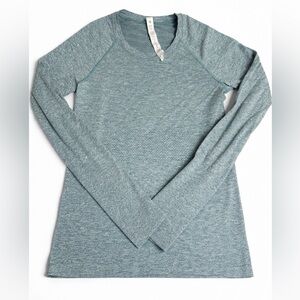 lululemon athletica Heathered Seafoam Long Sleeve Scoop Neck Top